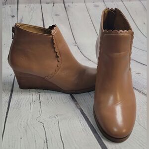 Jack Rogers Tan Scalloped Leather Wedge Ankle Boots
